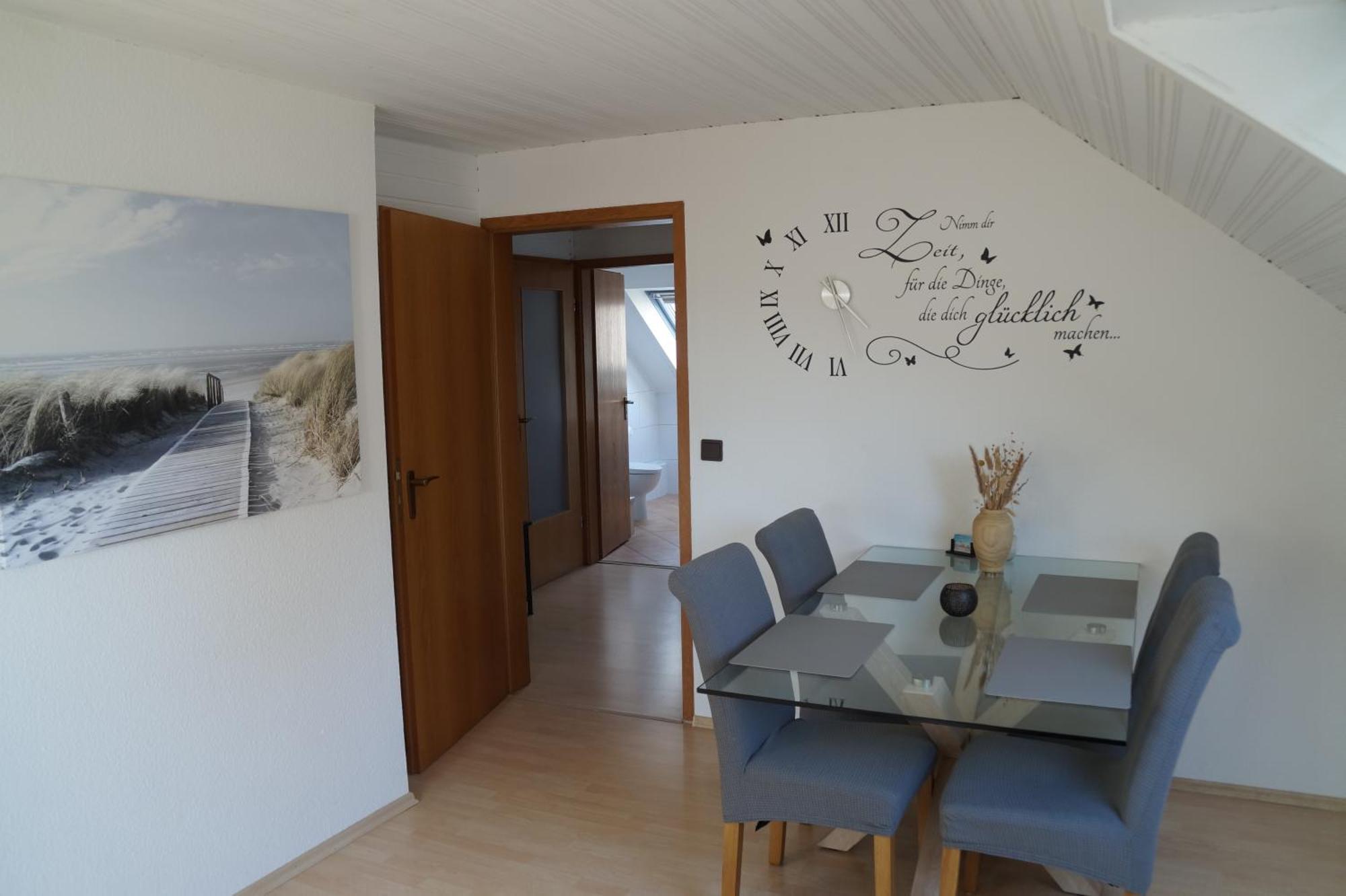 Robbe Apartment